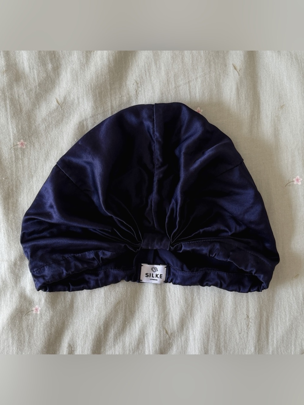 SILKE Satin-Look Sleep Bonnet in Purple Like New